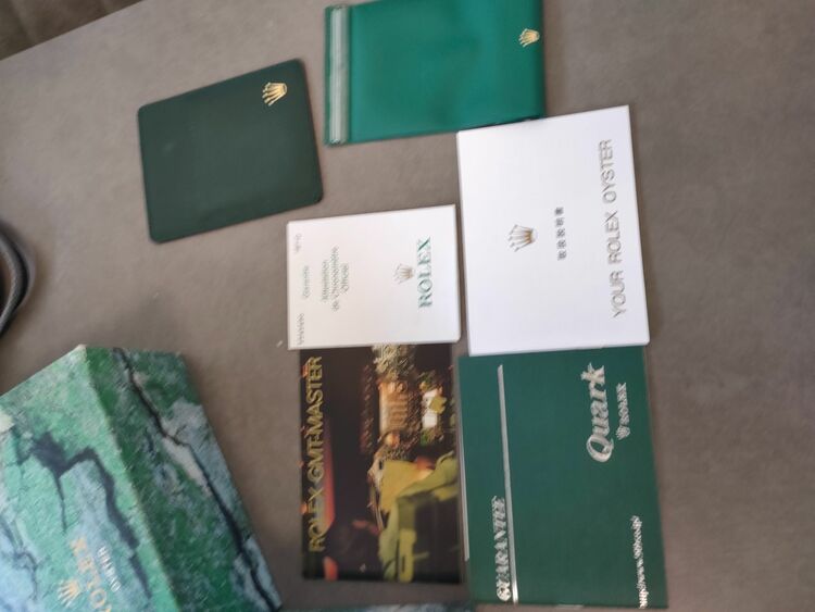 ロレックス GMTマスター 16710（高級時計）の商品画像 - 査定依頼日：2025年6月5日 - 最高査定価格：1,620,000円