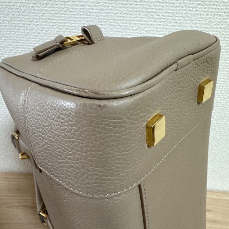 アマソナ28（古着・ファッション）の商品画像 - 査定依頼日：2025年10月2日 - 最高査定価格：60,000円