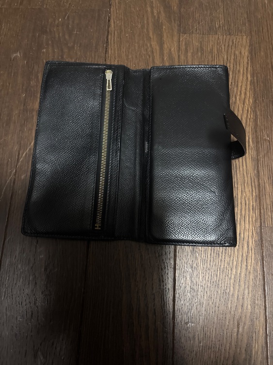 財布（ブランド財布・小物）の商品画像 - 査定依頼日：2025年7月29日 - 最高査定価格：10,000円