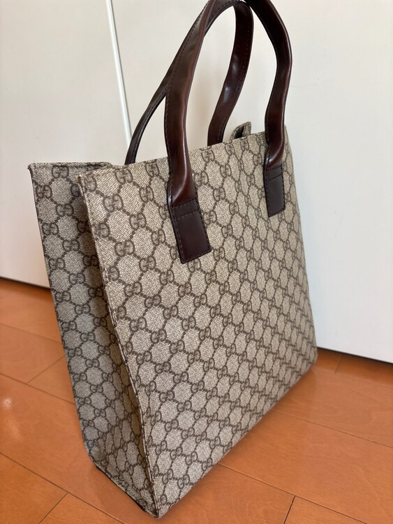 トートバッグ（ブランドバッグ）の商品画像 - 査定依頼日：2025年5月28日 - 最高査定価格：32,000円