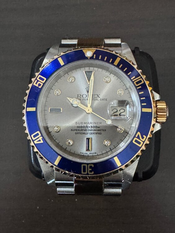 ロレックス サブマリーナー 16613Sg（高級時計）の商品画像 - 査定依頼日：2025年3月1日 - 最高査定価格：1,950,000円