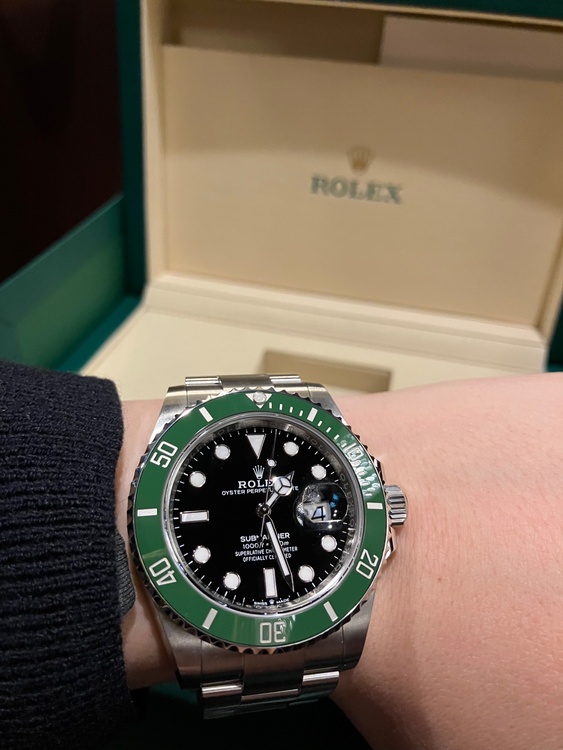 ロレックス サブマリーナー 1266010l（高級時計）の商品画像 - 査定依頼日：2026年1月24日 - 最高査定価格：2,650,000円