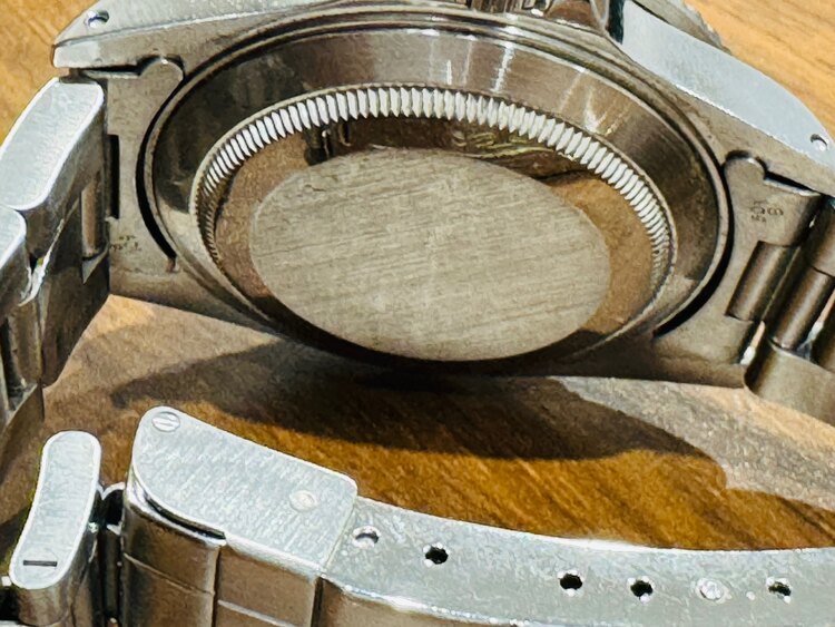 ロレックス サブマリーナー 1661（高級時計）の商品画像 - 査定依頼日：2025年2月14日 - 最高査定価格：1,400,000円