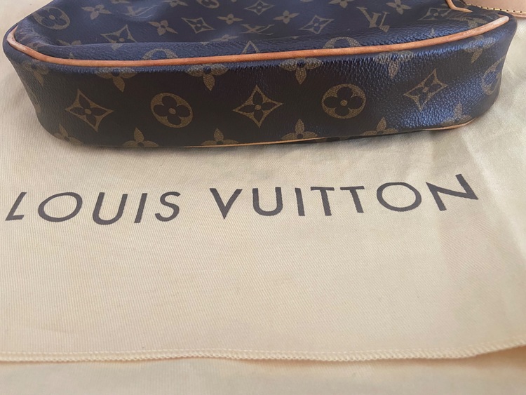 ルイヴィトン モノグラム （ブランドバッグ）の商品画像 - 査定依頼日：2025年8月28日 - 最高査定価格：160,000円