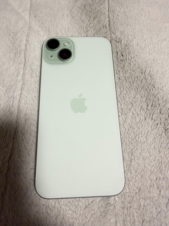 iPhone 15 Plus 256GB SIMフリー（スマホ）の商品画像 - 査定依頼日：2026年1月25日 - 最高査定価格：69,000円