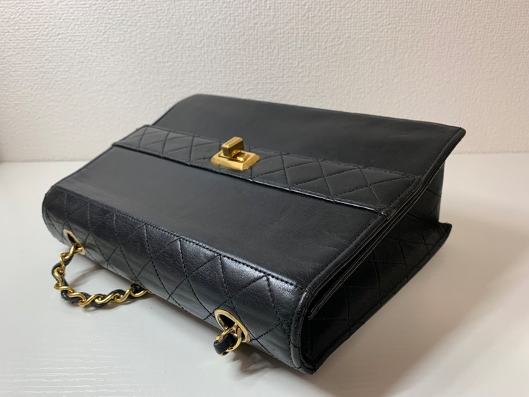 台形マトラッセ（ブランドバッグ）の商品画像 - 査定依頼日：2026年3月18日 - 最高査定価格：150,000円