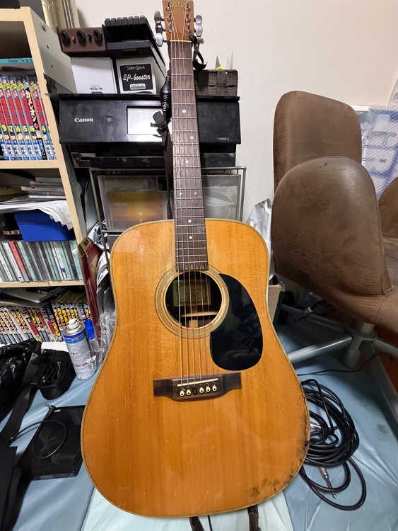 アストリアス D current 手書きでSH Bと書いてあります。（ピアノ・楽器・PA機材）の商品画像 - 査定依頼日：2026年8月7日 - 最高査定価格：30,000円