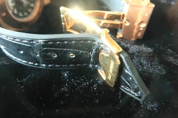 42.OX.2610.LR（高級時計）の商品画像 - 査定依頼日：2025年7月5日 - 最高査定価格：1,200,000円