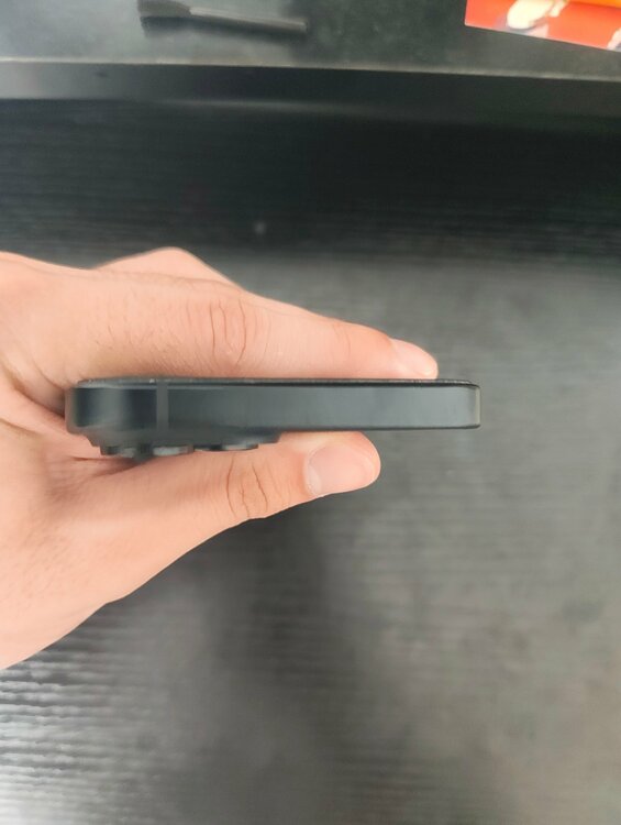 iPhone iPhone 15 256GB 楽天モバイル（スマホ）の商品画像 - 査定依頼日：2026年6月14日 - 最高査定価格：75,000円