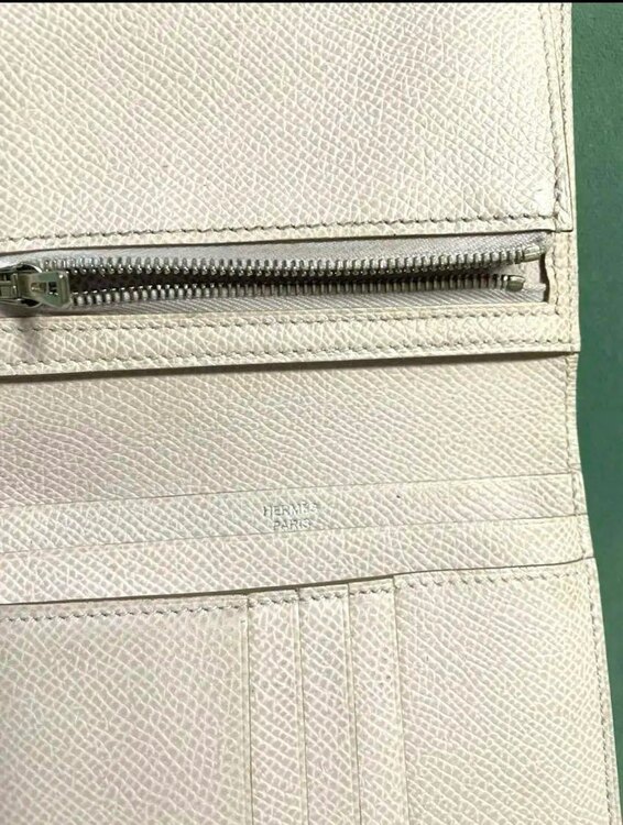 エルメス エルメス(その他) （ブランドバッグ）の商品画像 - 査定依頼日：2024年12月27日 - 最高査定価格：150,000円