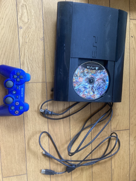 プレイステーション3 仮面ライダーグッズ等（ゲーム機本体・ゲームソフト）の商品画像 - 査定依頼日：2021年9月3日 - 最高査定価格：6,000円