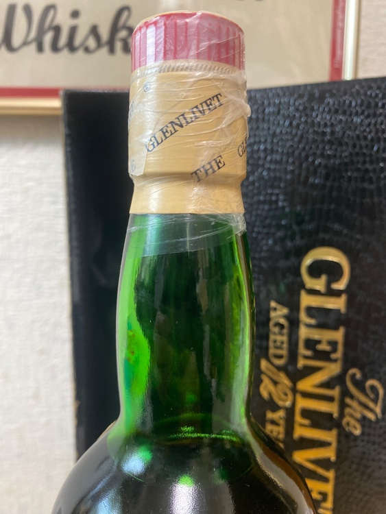 ウイスキー グレンリベット 12年 赤アザミ 750ml 43% （お酒）の商品画像 - 査定依頼日：2026年1月7日 - 最高査定価格：15,000円