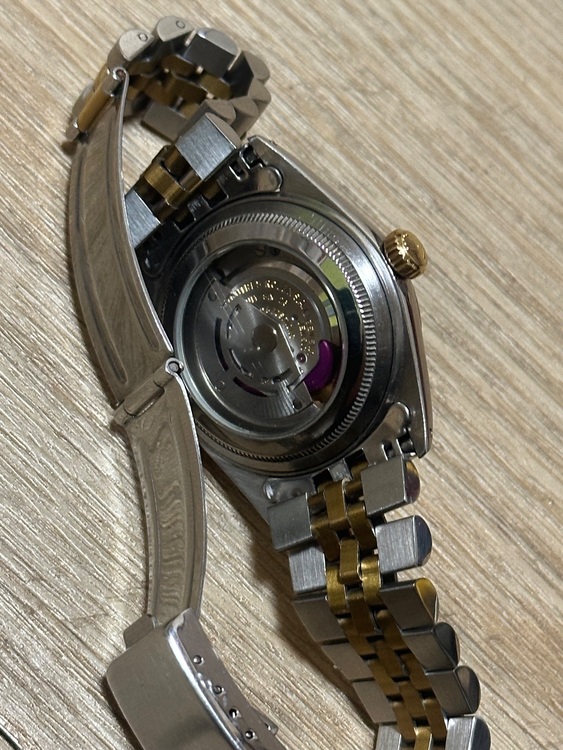 ロレックスデイトジャスト　BK ダイヤ（高級時計）の商品画像 - 査定依頼日：2025年10月30日 - 最高査定価格：500,000円