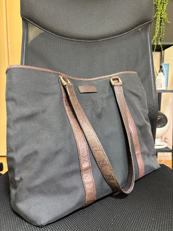 グッチ  （ブランドバッグ）の商品画像 - 査定依頼日：2026年1月27日 - 最高査定価格：30,000円