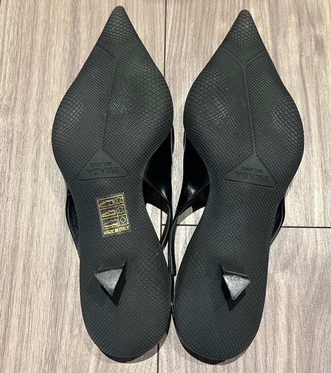 サンダル（古着・ファッション）の商品画像 - 査定依頼日：2025年8月25日 - 最高査定価格：35,000円