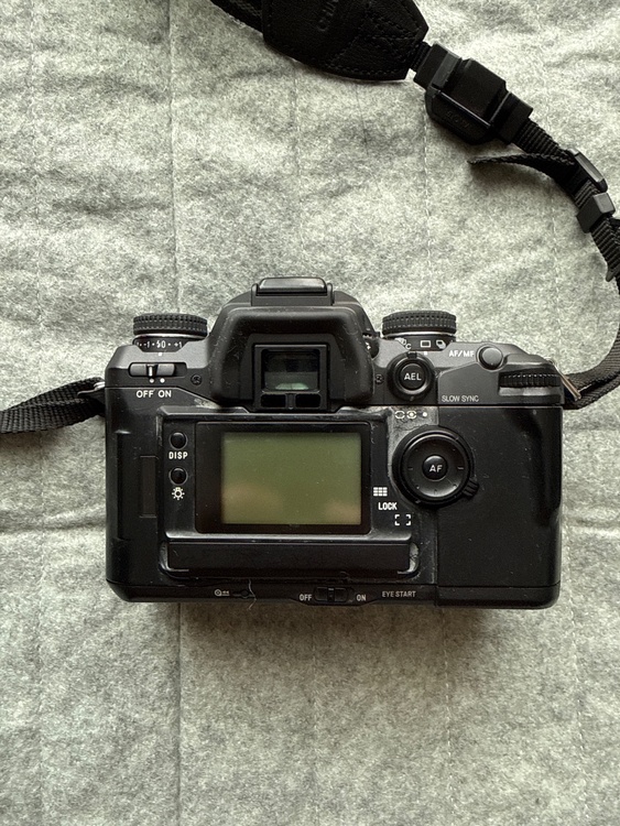 α7（カメラ）の商品画像 - 査定依頼日：2026年9月12日 - 最高査定価格：14,000円