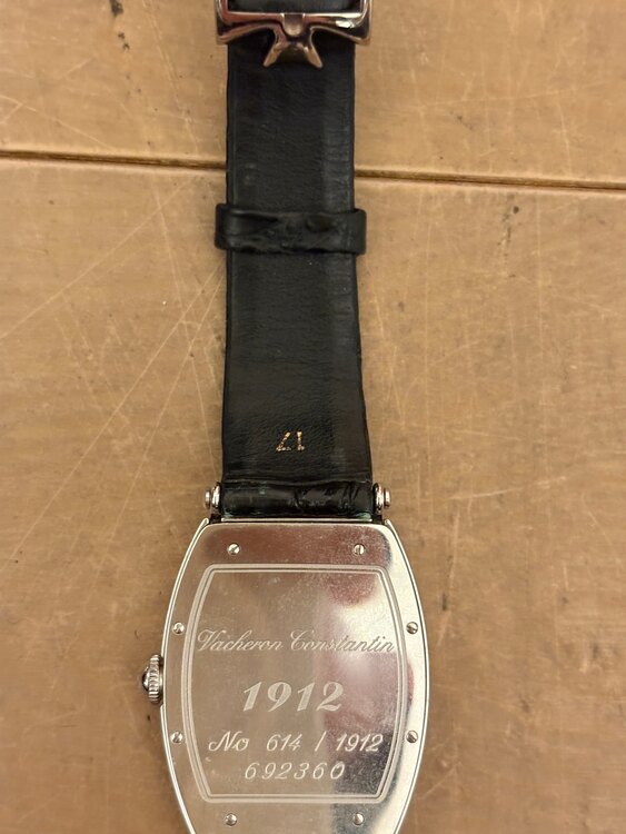 ヴァシュロン コンスタンタン その他 （高級時計）の商品画像 - 査定依頼日：2025年5月14日 - 最高査定価格：500,000円
