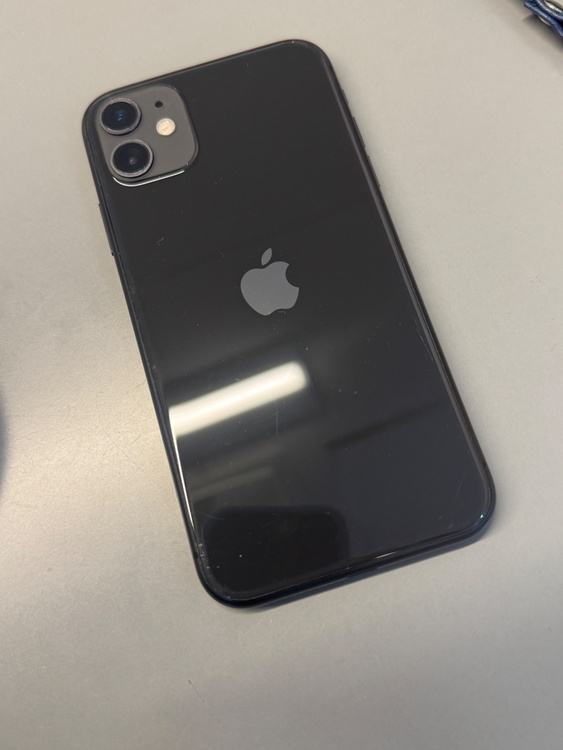 iPhone11 64GB（スマホ）の商品画像 - 査定依頼日：2026年5月22日 - 最高査定価格：17,000円