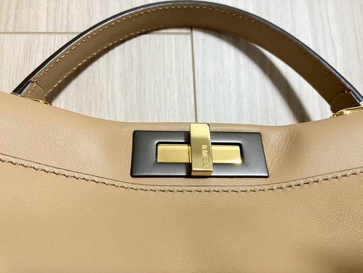 ピーカブー（ブランドバッグ）の商品画像 - 査定依頼日：2025年8月11日 - 最高査定価格：100,000円