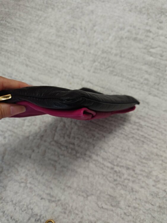 プラダ  （ブランドバッグ）の商品画像 - 査定依頼日：2026年2月23日 - 最高査定価格：50,000円