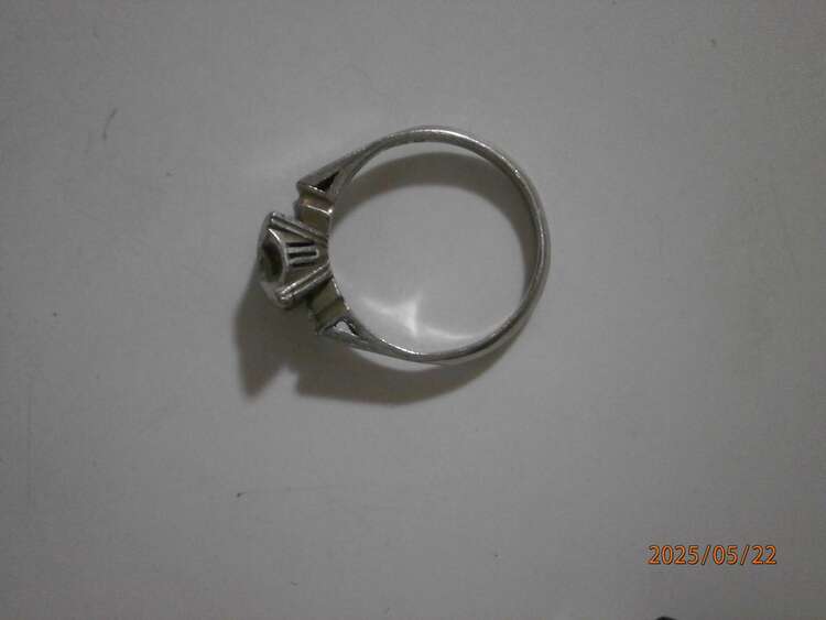 ｐｍ。0.28。3ｇ（宝石）の商品画像 - 査定依頼日：2025年5月22日 - 最高査定価格：25,000円