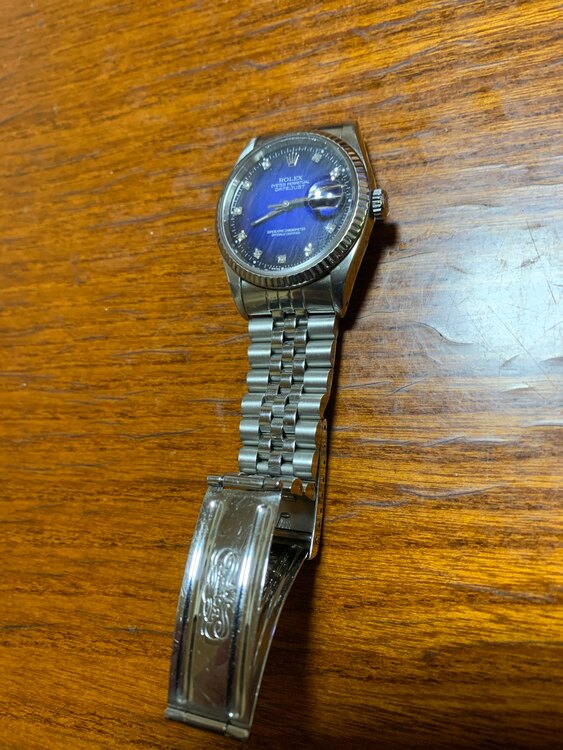 ロレックス デイトナ 16234G/X43363（高級時計）の商品画像 - 査定依頼日：2025年6月1日 - 最高査定価格：900,000円