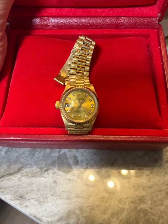 ロレックス デイトジャスト 69178G/E7371（高級時計）の商品画像 - 査定依頼日：2025年6月20日 - 最高査定価格：1,300,000円