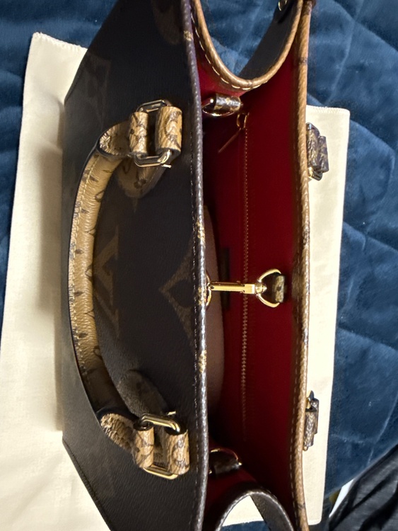 M46373（ブランドバッグ）の商品画像 - 査定依頼日：2026年1月23日 - 最高査定価格：300,000円