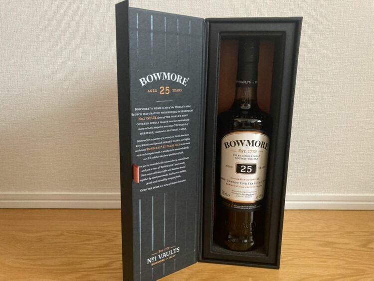 ボウモア25年 700ml瓶（お酒）の商品画像 - 査定依頼日：2025年9月25日 - 最高査定価格：42,000円
