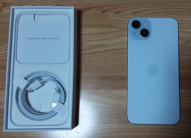 iPhone 15 Plus 128GB SIMフリー（スマホ）の商品画像 - 査定依頼日：2026年1月12日 - 最高査定価格：65,000円