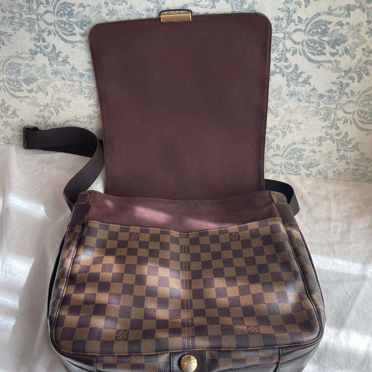 バスティーユ（ブランドバッグ）の商品画像 - 査定依頼日：2025年3月8日 - 最高査定価格：55,000円