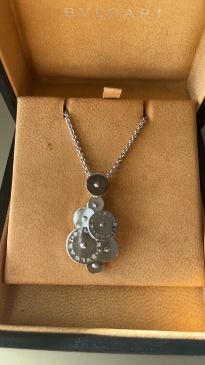 ブルガリ チクラディ WG ネックレス（金・貴金属）の商品画像 - 査定依頼日：2024年1月15日 - 最高査定価格：220,000円