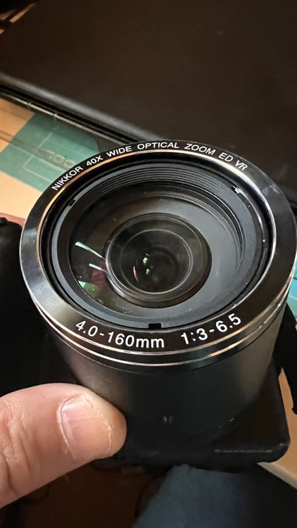 NikonCOOLPIXB500（カメラ）の商品画像 - 査定依頼日：2026年4月15日 - 最高査定価格：9,000円