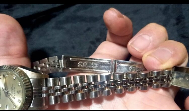 ロレックス デイトナ （高級時計）の商品画像 - 査定依頼日：2025年12月6日 - 最高査定価格：500,000円