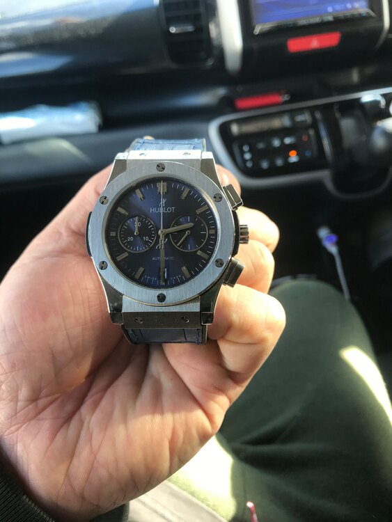 ウブロ クラシックフュージョン （高級時計）の商品画像 - 査定依頼日：2024年12月27日 - 最高査定価格：680,000円