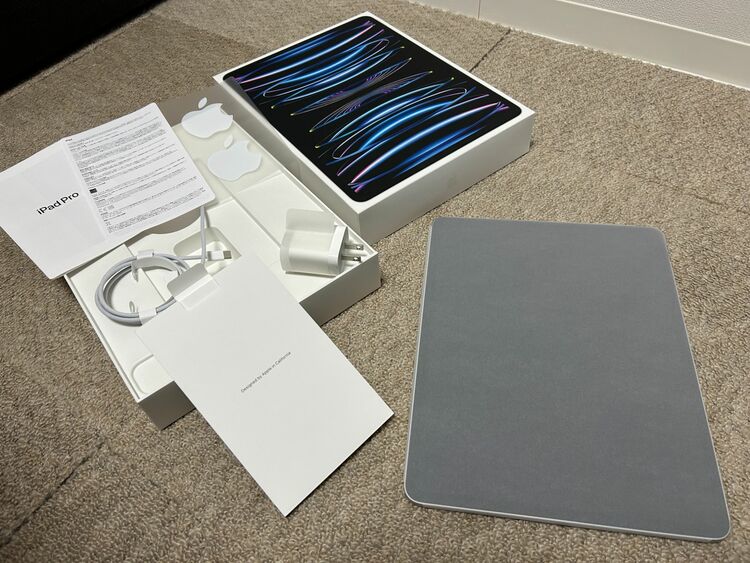 iPad Pro 12.9 第6世代 1TB（PC・タブレット）の商品画像 - 査定依頼日：2025年11月3日 - 最高査定価格：99,000円