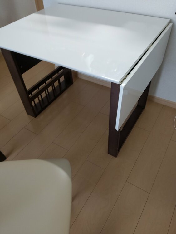 ニトリ　テーブル（家具・寝具）の商品画像 - 査定依頼日：2026年6月10日 - 最高査定価格：3,000円