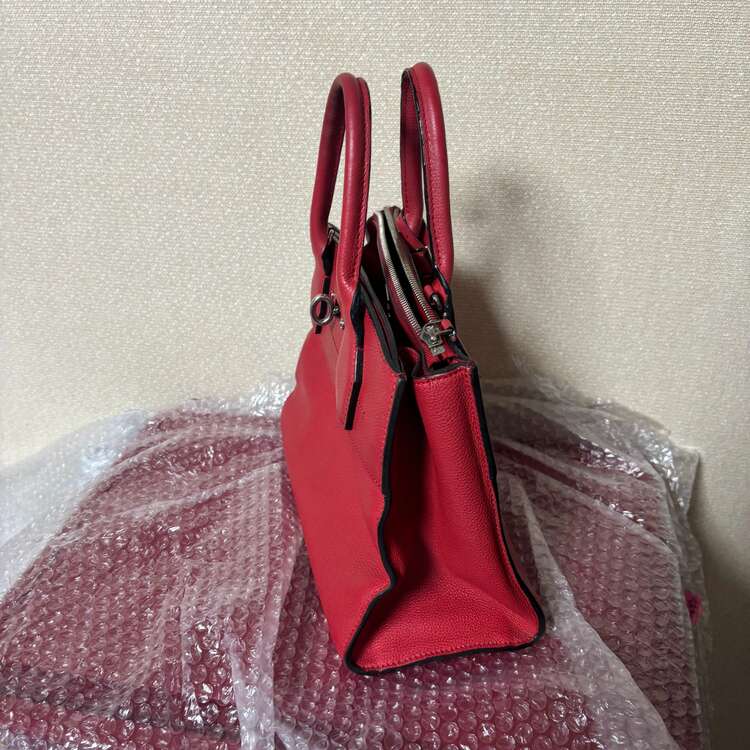 ルイヴィトン シティ スティーマー PM ルージュ （ブランドバッグ）の商品画像 - 査定依頼日：2025年3月14日 - 最高査定価格：80,000円