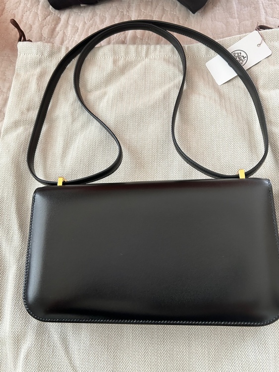 コンスタンスエラン（ブランドバッグ）の商品画像 - 査定依頼日：2025年12月6日 - 最高査定価格：1,400,000円