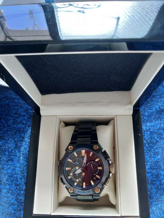 G-SHOCK MR-G 562（高級時計）の商品画像 - 査定依頼日：2025年4月29日 - 最高査定価格：145,000円