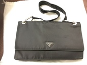 プラダ  アンテプリマ（ブランドバッグ）の商品画像 - 査定依頼日：2019年5月5日 - 最高査定価格：2,000円