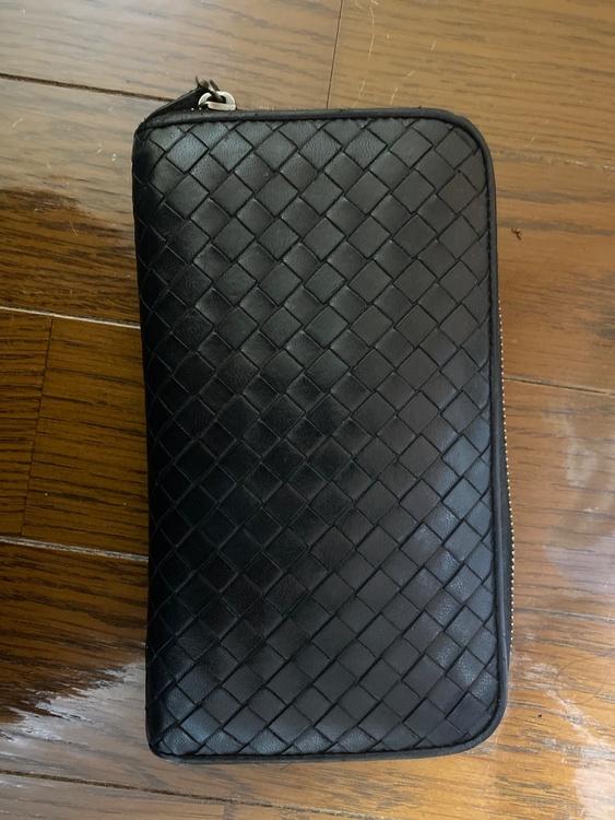 ボッテガ・ヴェネタ  （ブランドバッグ）の商品画像 - 査定依頼日：2025年12月24日 - 最高査定価格：20,000円