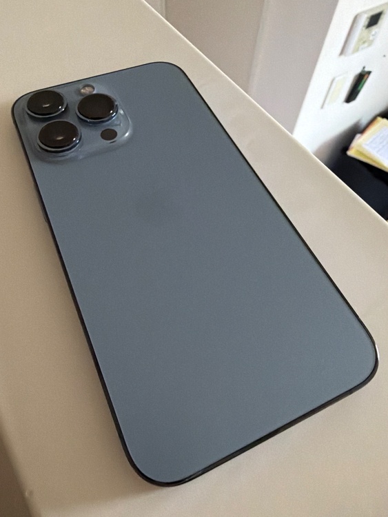 iPhone 13 Pro 128GB au（スマホ）の商品画像 - 査定依頼日：2026年2月19日 - 最高査定価格：38,000円