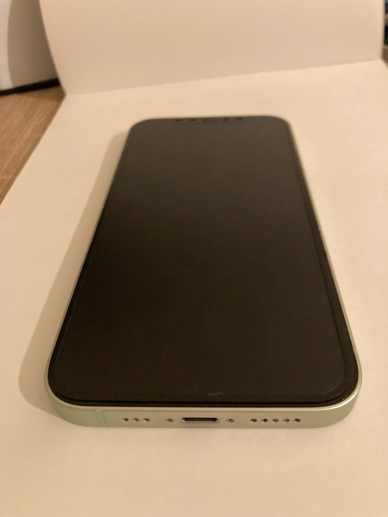 iPhone iPhone 12 128GB SIMフリー（スマホ）の商品画像 - 査定依頼日：2026年5月23日 - 最高査定価格：27,000円