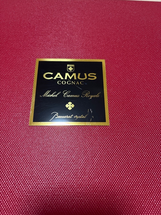 ロイヤルバカラ（お酒）の商品画像 - 査定依頼日：2025年12月10日 - 最高査定価格：52,000円