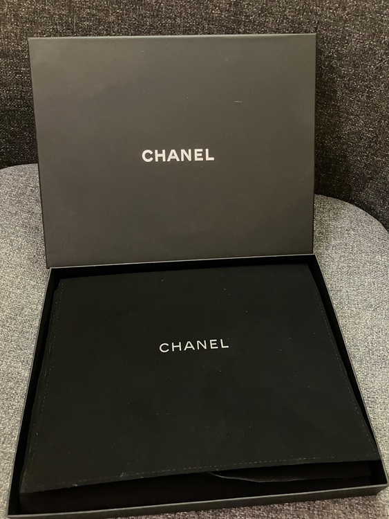 パールネックレス（ブランド財布・小物）の商品画像 - 査定依頼日：2025年9月2日 - 最高査定価格：100,000円