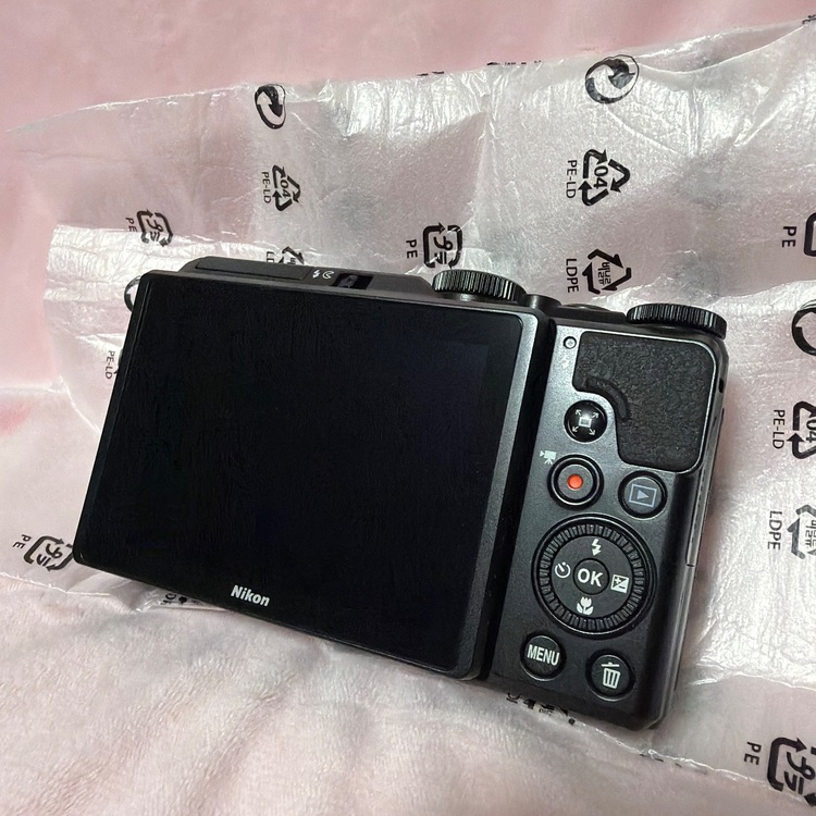 Nikon COOLPIX A900（カメラ）の商品画像 - 査定依頼日：2025年11月18日 - 最高査定価格：45,000円