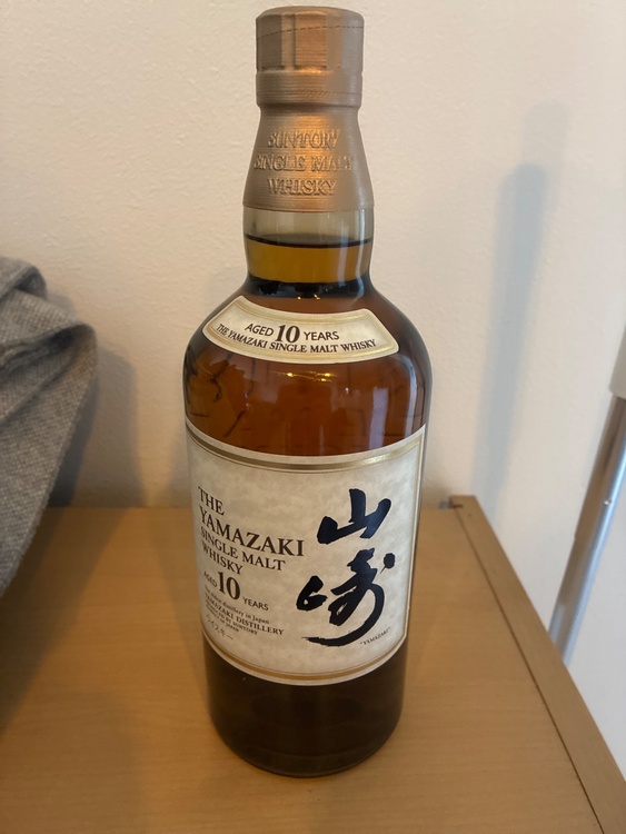 ウイスキー サントリー山崎 （お酒）の商品画像 - 査定依頼日：2026年1月25日 - 最高査定価格：20,000円