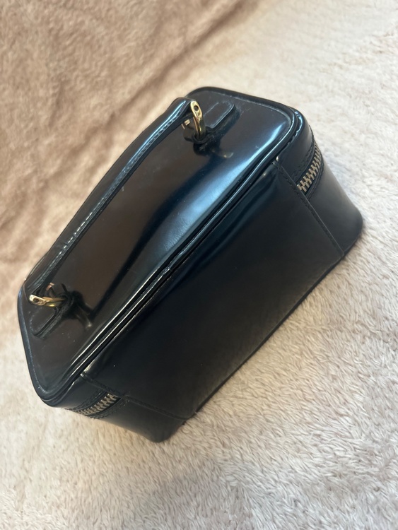 バニティバッグ（ブランドバッグ）の商品画像 - 査定依頼日：2026年2月27日 - 最高査定価格：100,000円