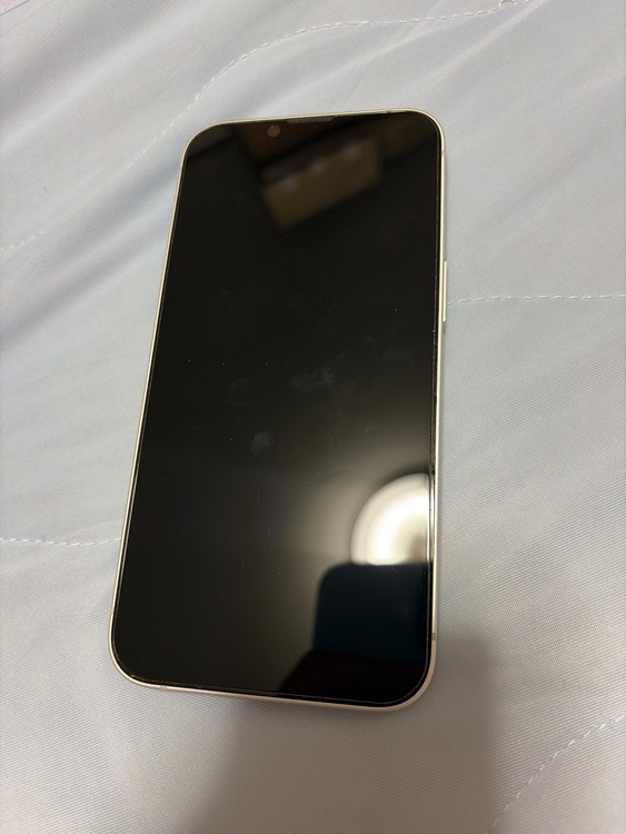 iPhone16e（スマホ）の商品画像 - 査定依頼日：2025年10月26日 - 最高査定価格：57,000円